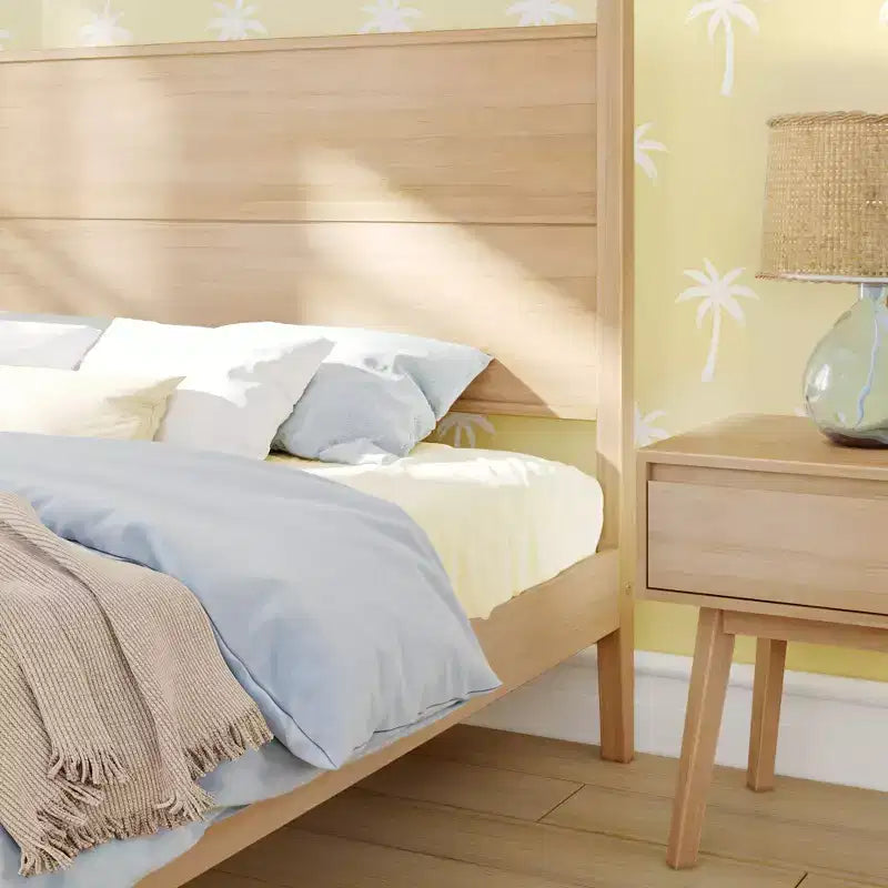 Lit à baldaquin avec poteau carré et tête de lit en bois (Queen)