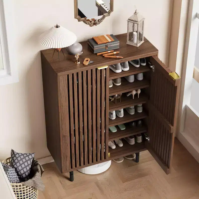 Meuble à chaussures 6 niveaux avec portes, Organisateur de rangement pour 24 paires, Meuble de rangement moderne de style ferme pour entrée ou couloir, Meuble de rangement dissimulé