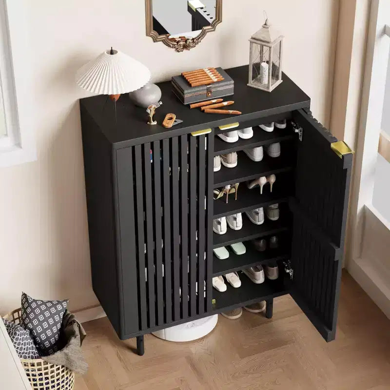 Meuble à chaussures 6 niveaux avec portes, Organisateur de rangement pour 24 paires, Meuble de rangement moderne de style ferme pour entrée ou couloir, Meuble de rangement dissimulé