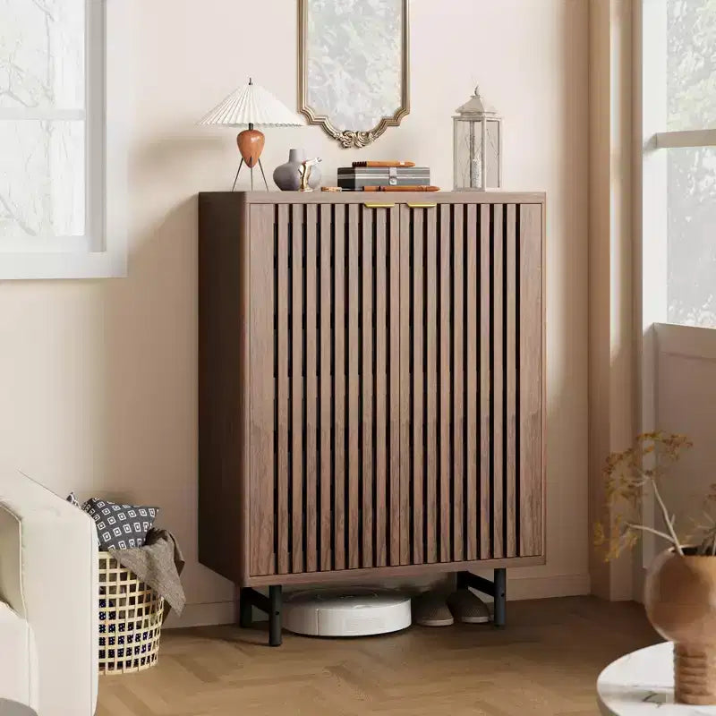 Meuble à chaussures 6 niveaux avec portes, Organisateur de rangement pour 24 paires, Meuble de rangement moderne de style ferme pour entrée ou couloir, Meuble de rangement dissimulé