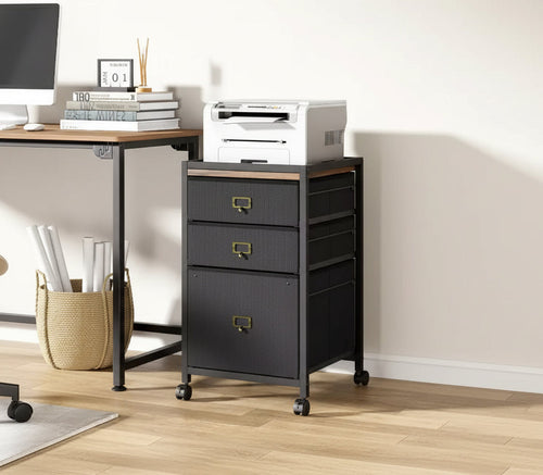 Le classeur à 3 tiroirs est conçu pour organiser les machines de bureau, le papier, les dossiers et les fournitures.